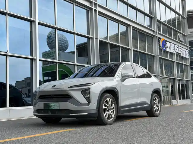 NIO EC6