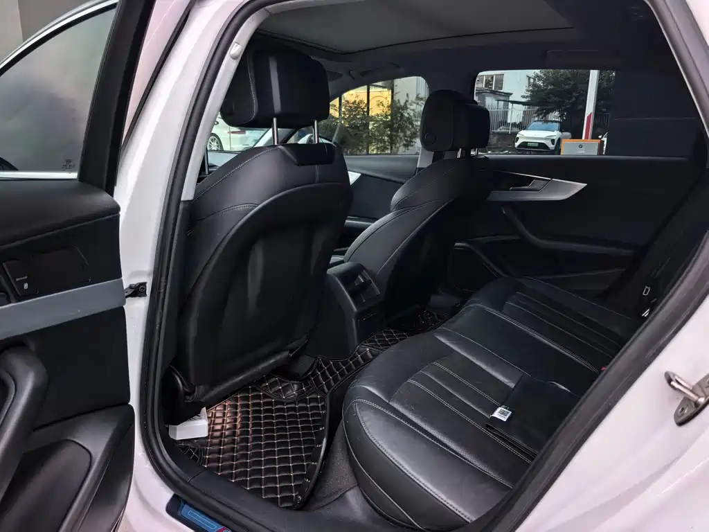 Audi A4L — миниатюра 7