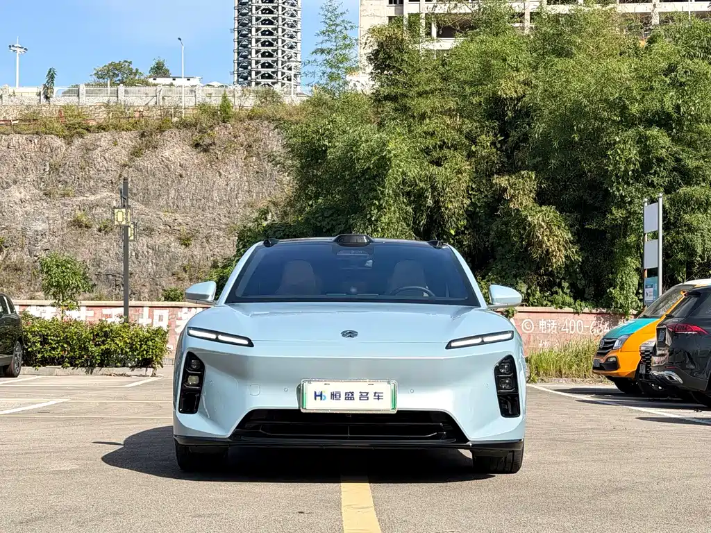 NIO ET5 — миниатюра 2