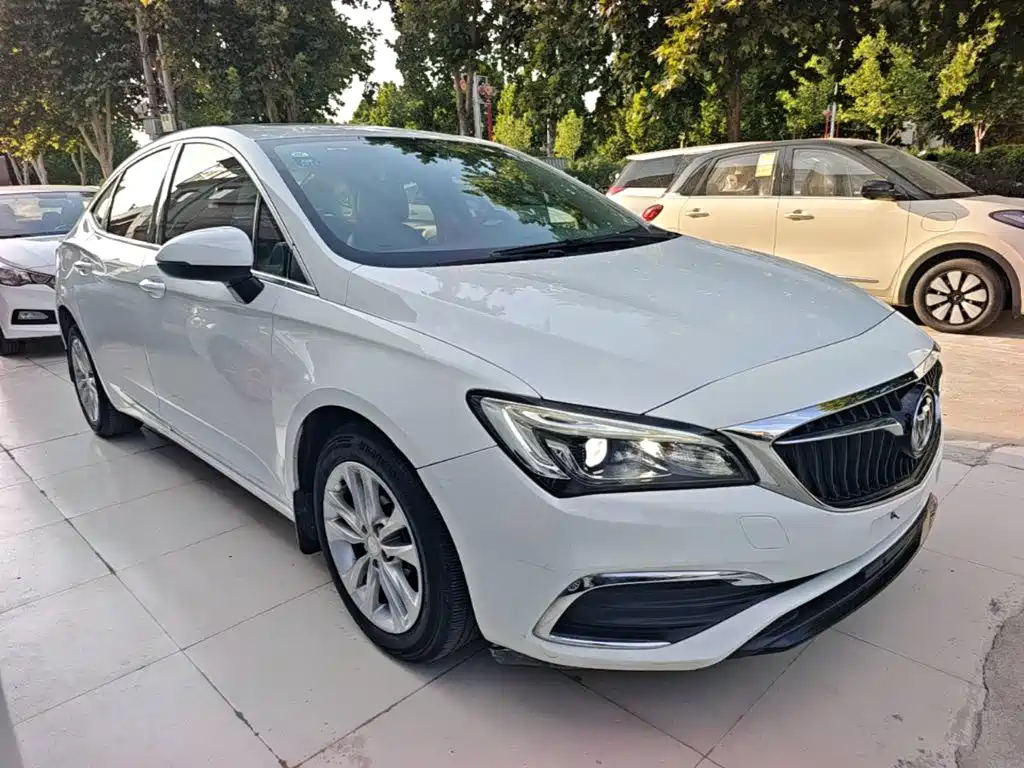 Buick Verano — миниатюра 4
