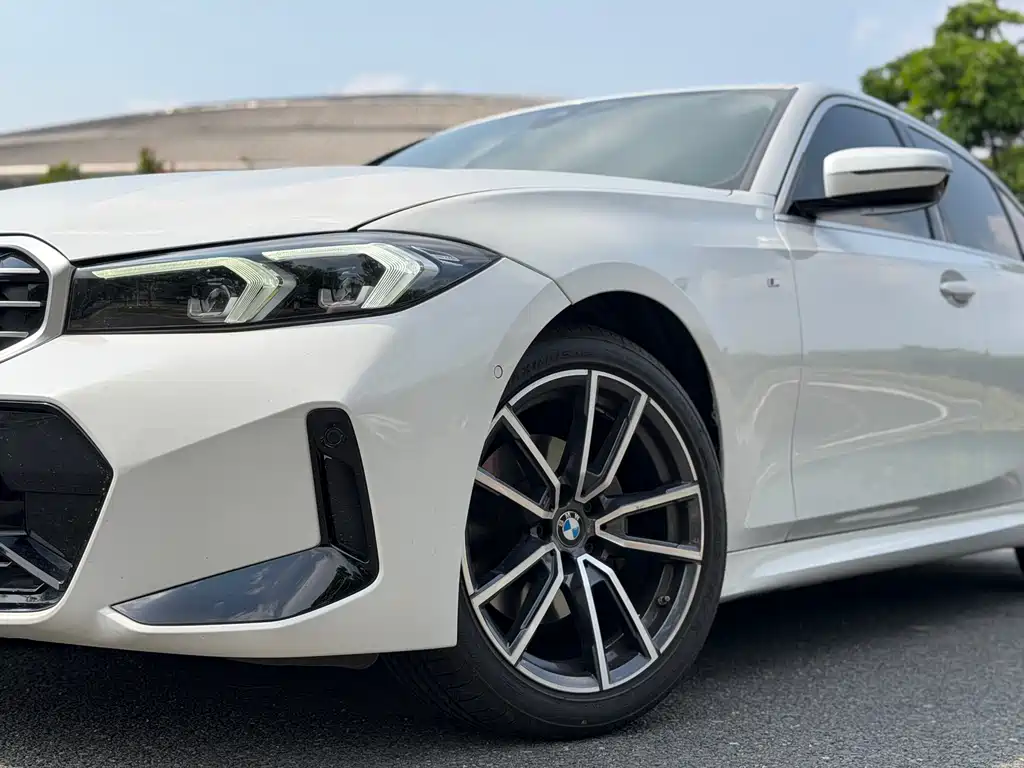 BMW 3 Series — миниатюра 25