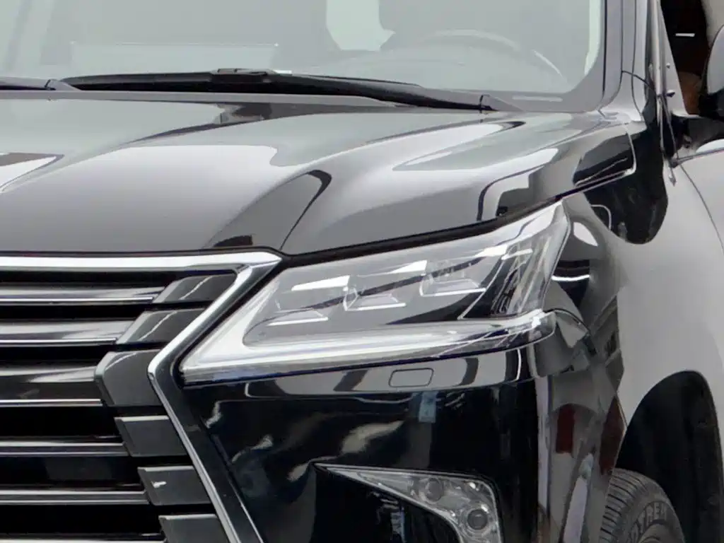 Lexus LX — миниатюра 3