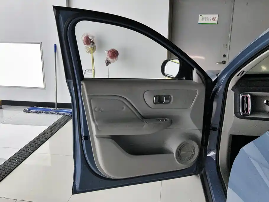 Leapmotor Leapmotor B10 — миниатюра 7