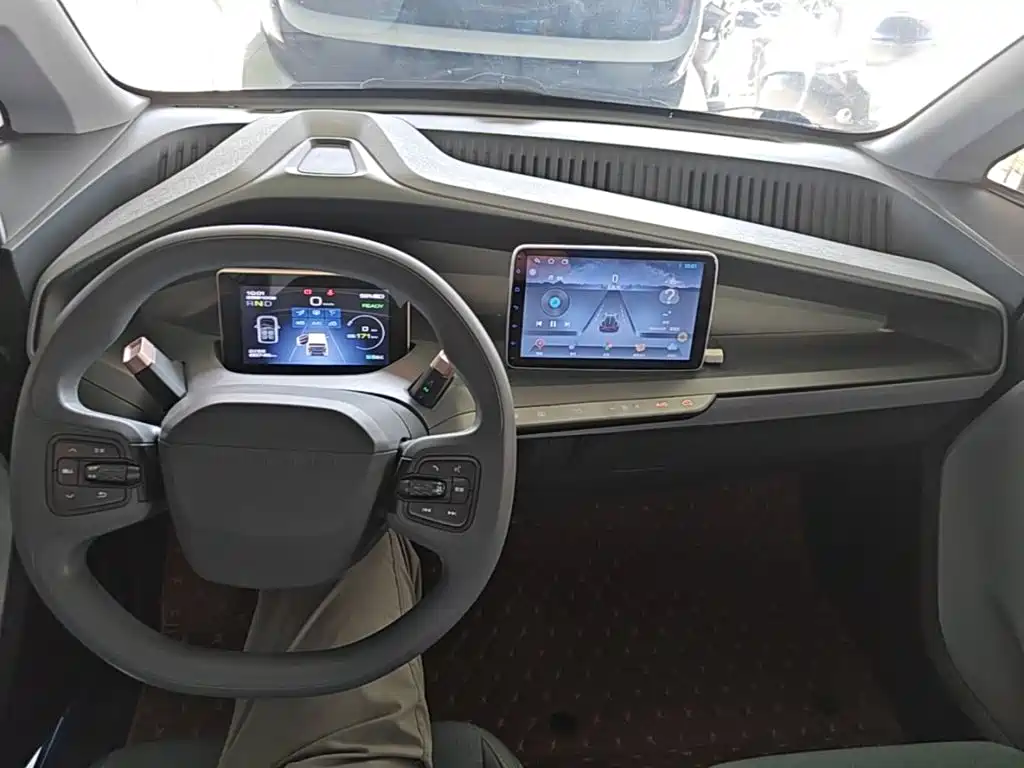 Baojun E200 — миниатюра 10