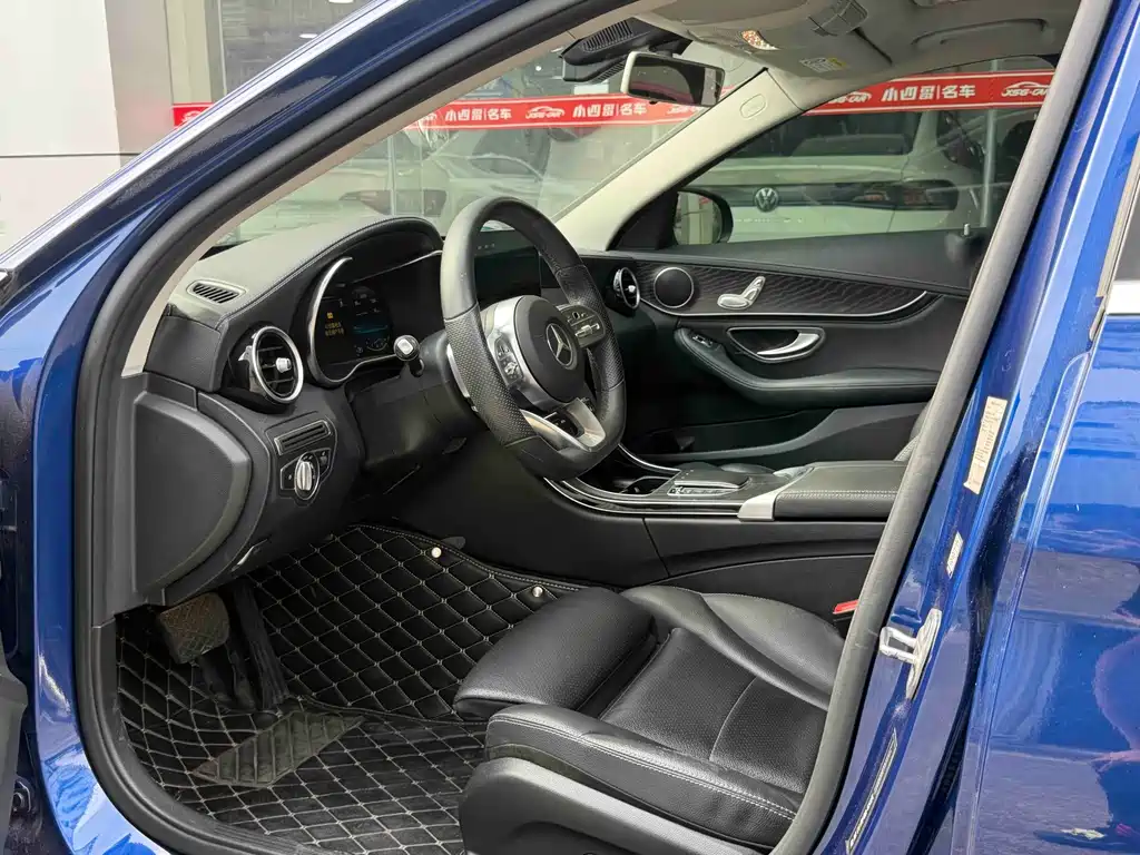 Mercedes-Benz C-Class — миниатюра 4