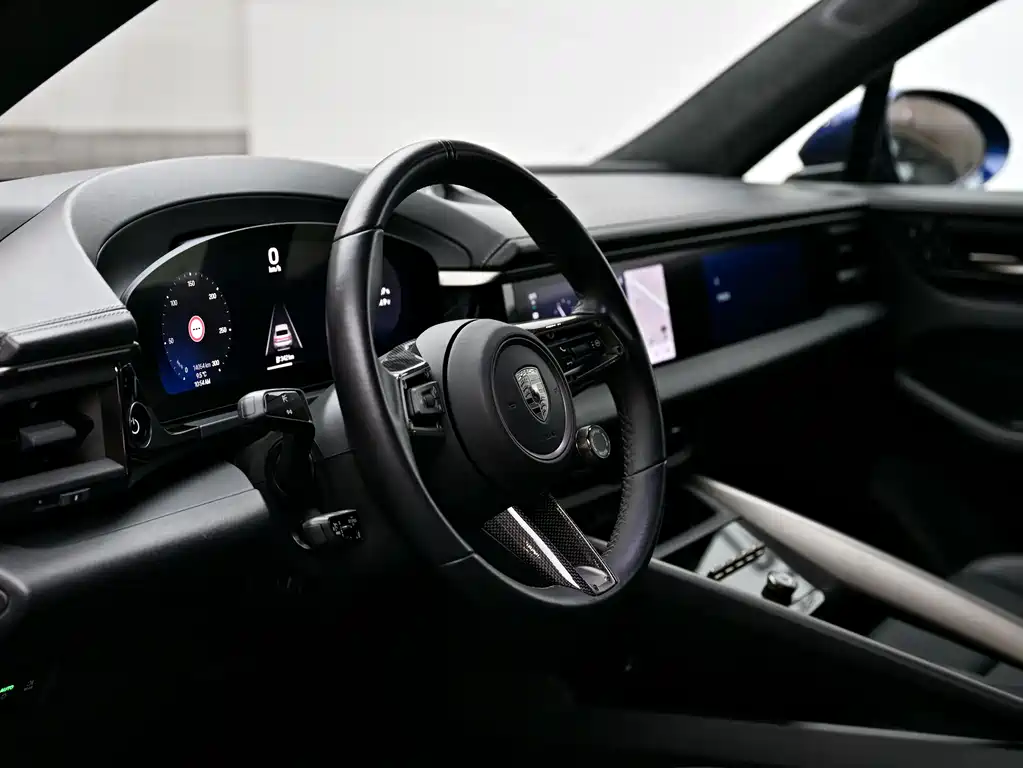 PORSCHE MACAN NEW ENERGY