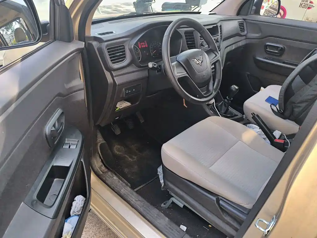 Wuling Hongguang V — миниатюра 14