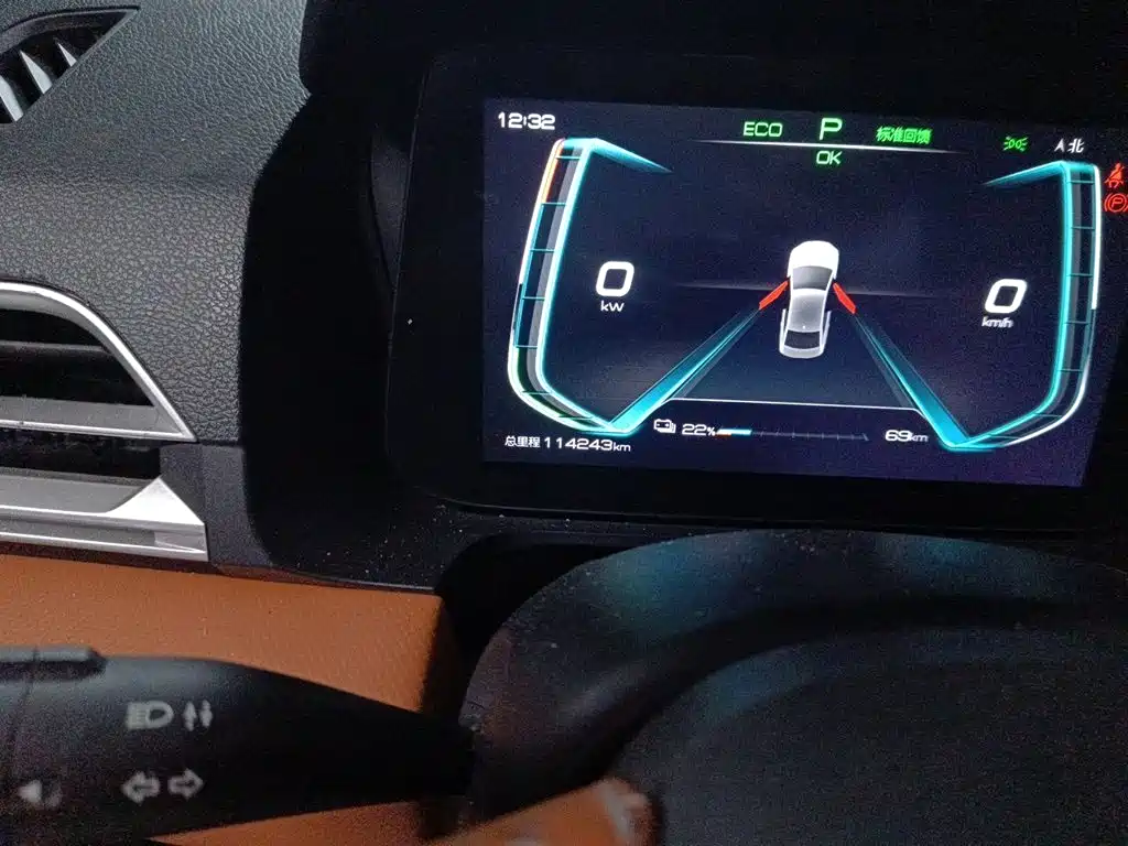 BYD e2 — миниатюра 5