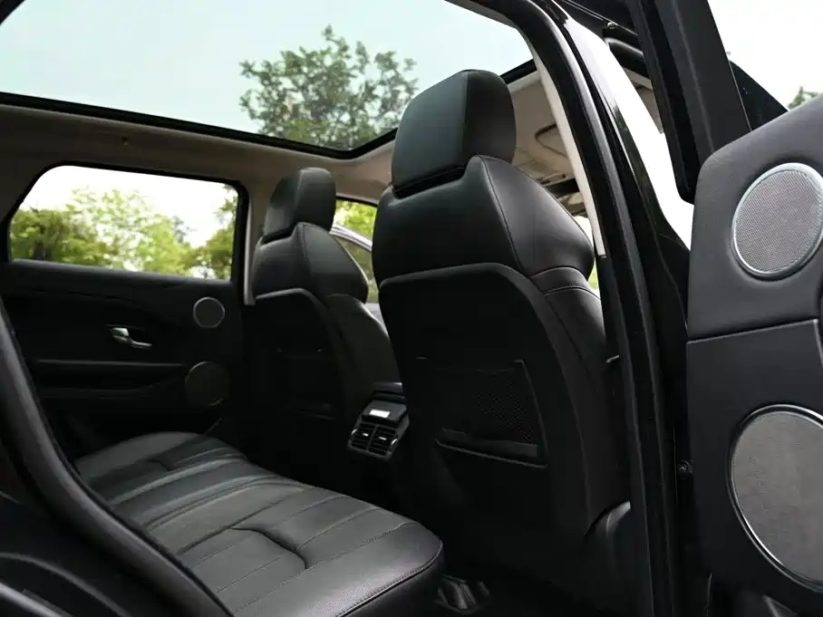 Land Rover Evoque — миниатюра 11