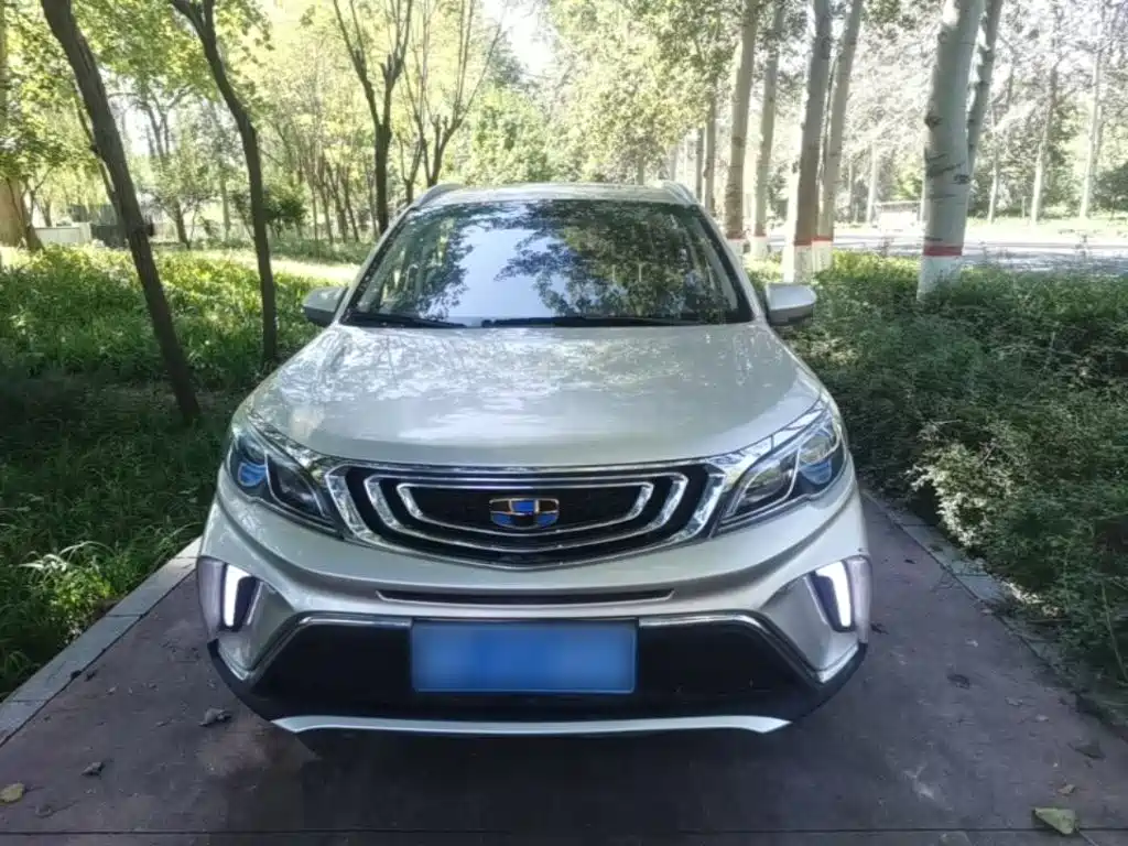 Geely Vision X3 — миниатюра 3