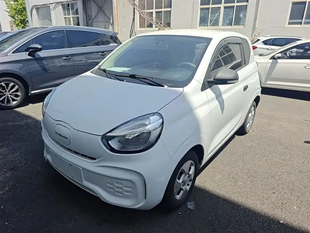 Roewe Clever 2022