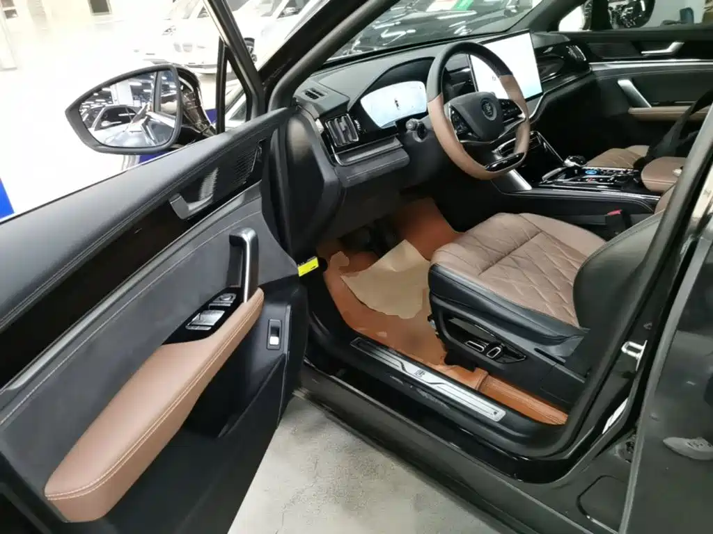 BYD Tang New Energy — миниатюра 16