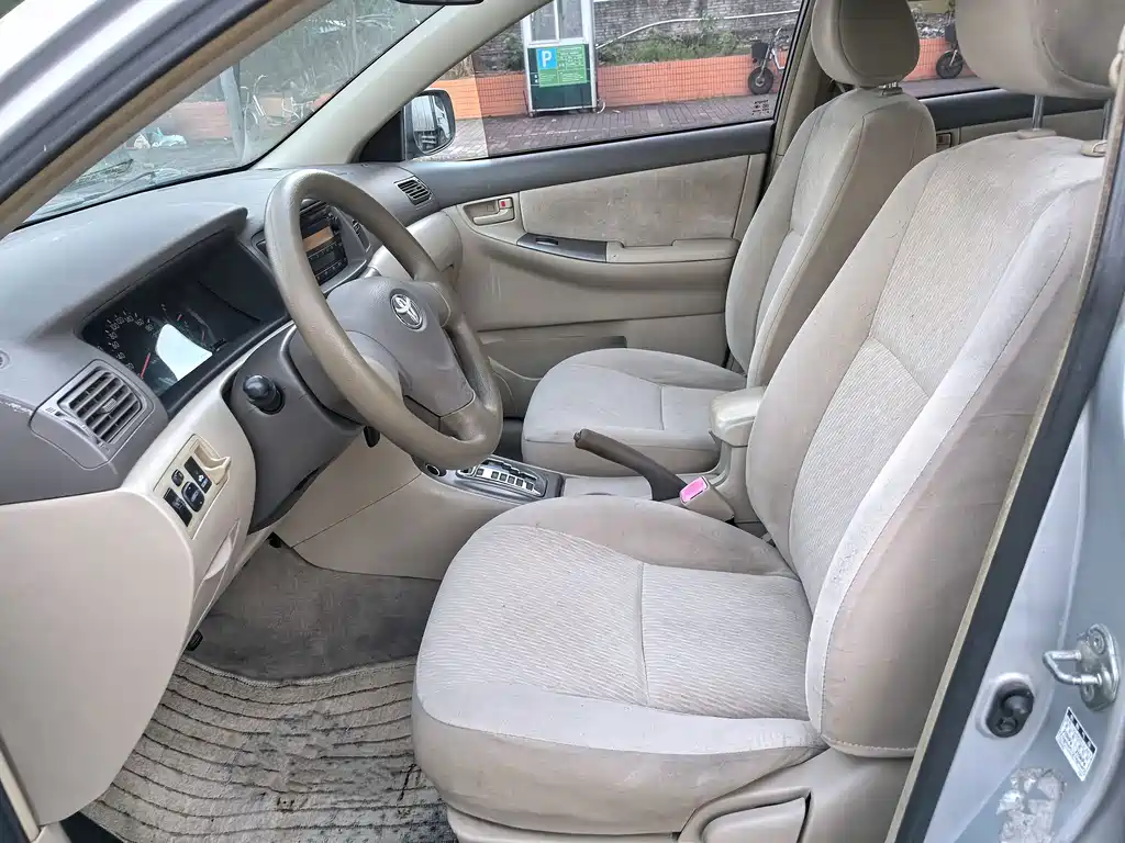 Toyota Corolla — миниатюра 8