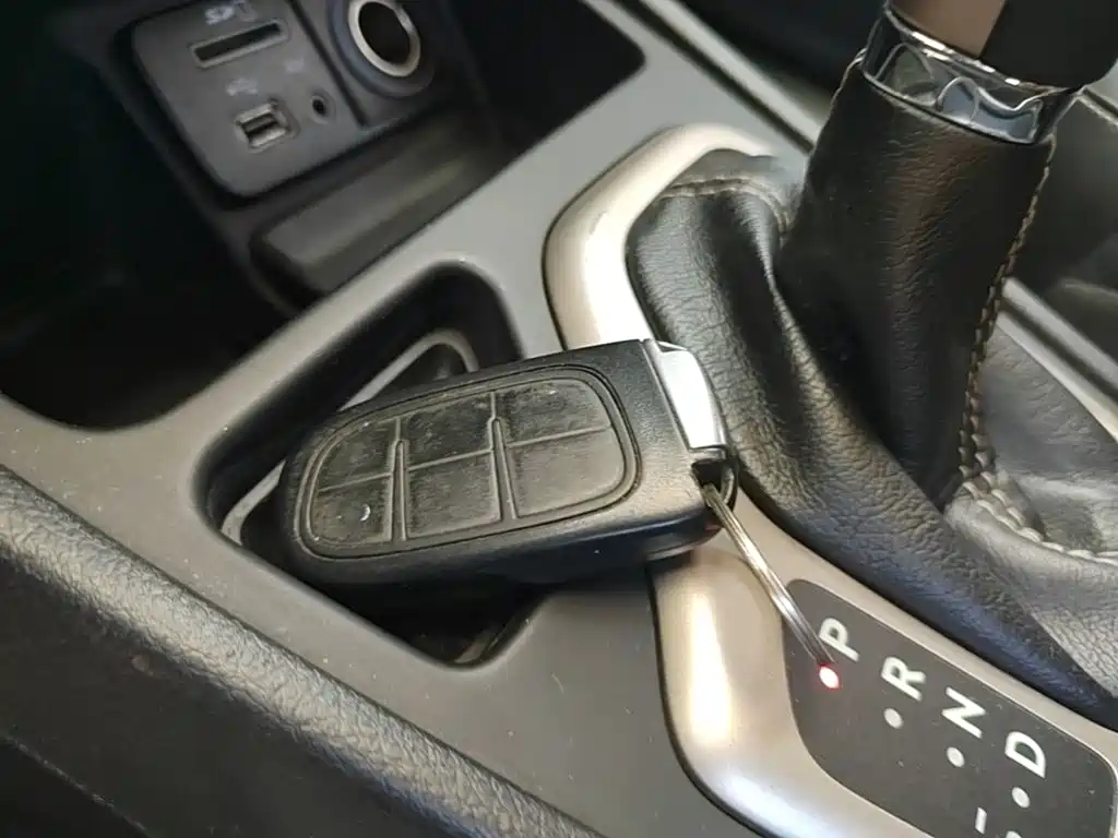 Jeep Cherokee — миниатюра 9