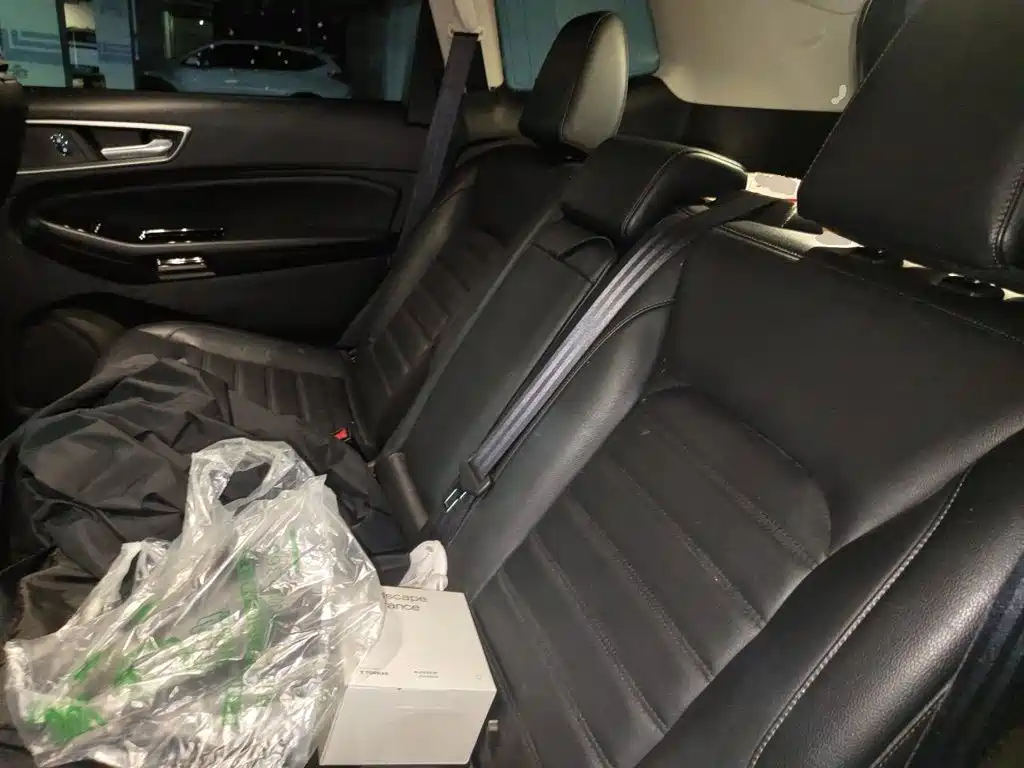 Ford Edge — миниатюра 18