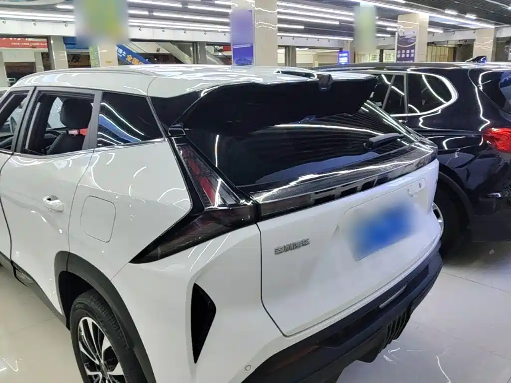 Geely Boyue — миниатюра 6