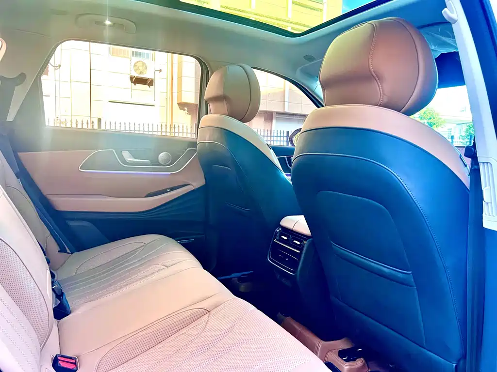 Chery Tiggo 8L — миниатюра 16