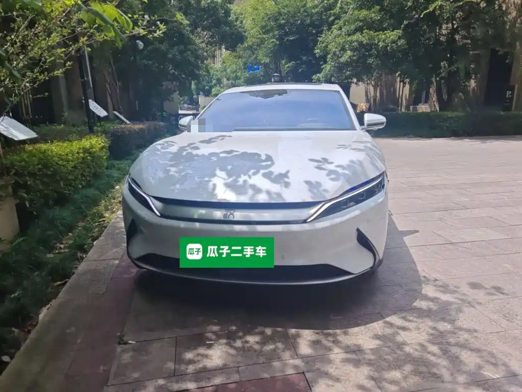 BYD Han — миниатюра 23