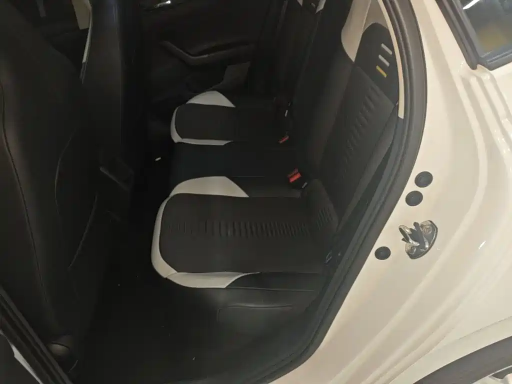 Volkswagen Polo — миниатюра 17