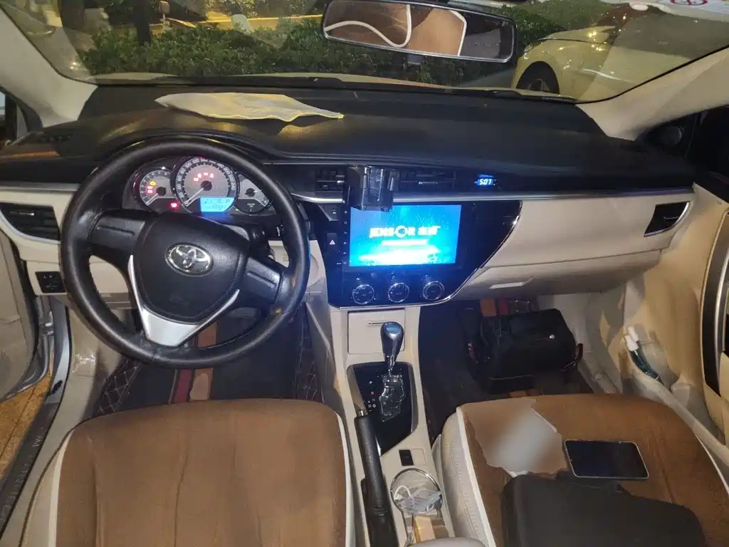 Toyota Corolla — миниатюра 5