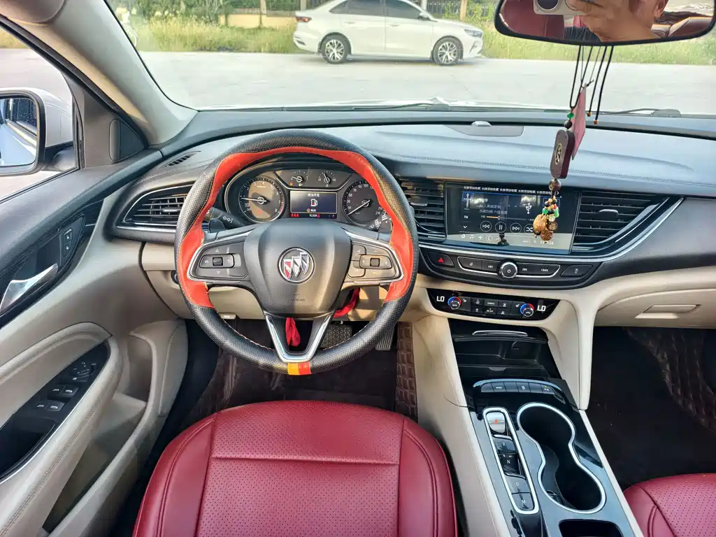Buick Regal — миниатюра 11