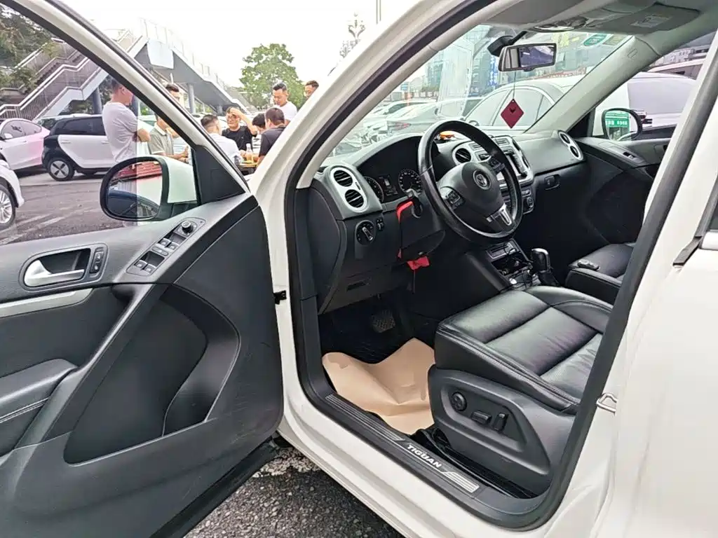 Volkswagen Tiguan — миниатюра 16