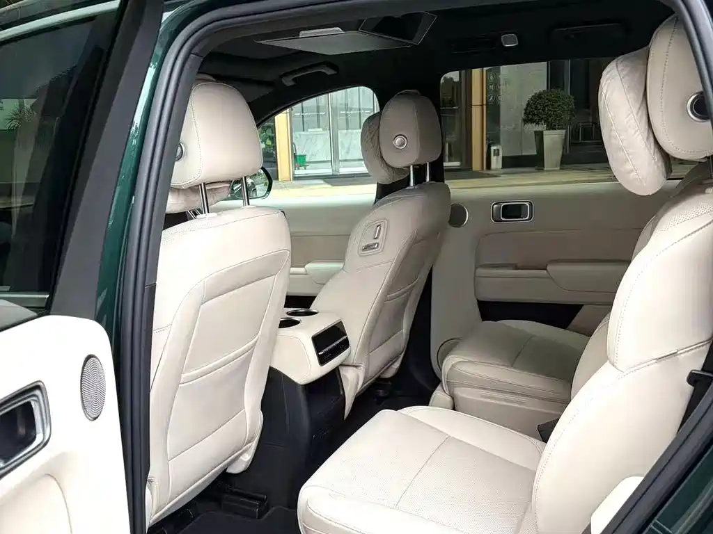 Li Auto Li L8 — миниатюра 3