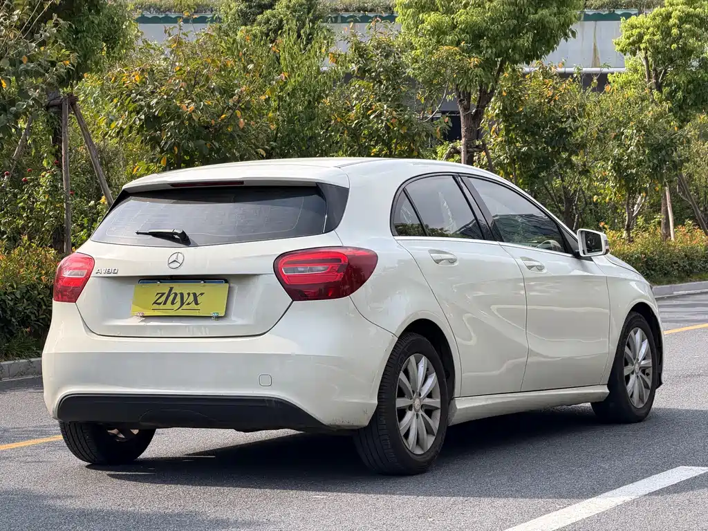 Mercedes-Benz A-Class (Import) — миниатюра 7