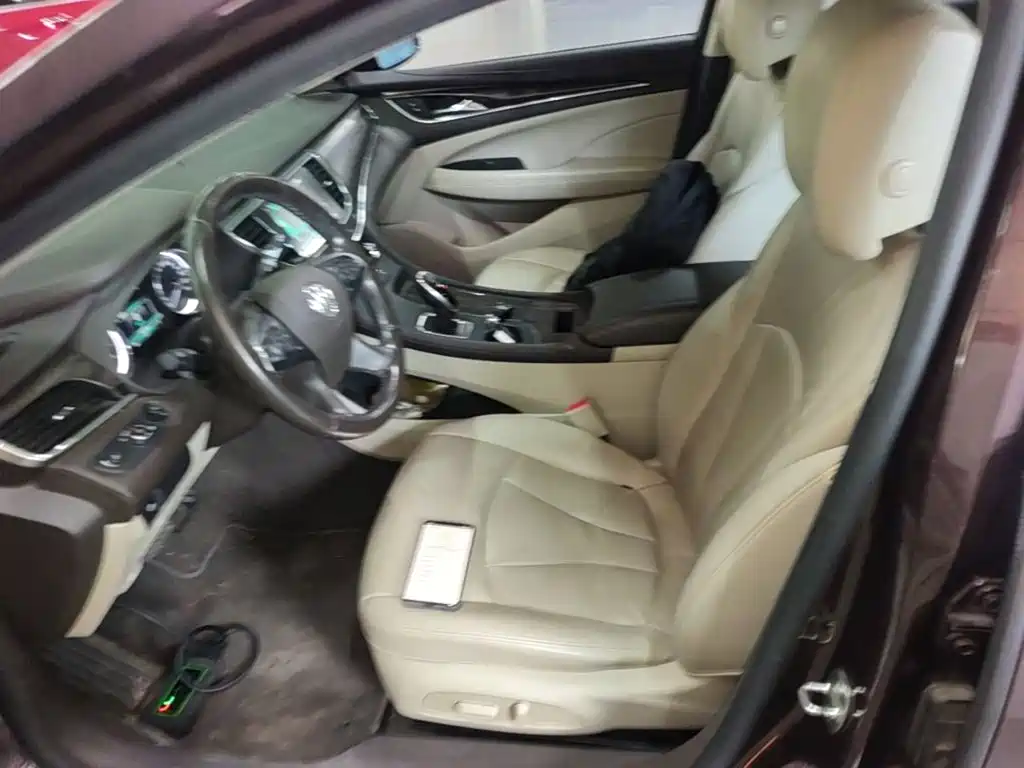Buick LaCrosse — миниатюра 15