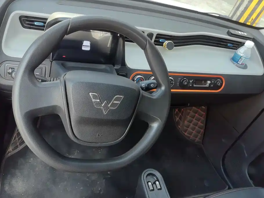 Wuling MINIEV — миниатюра 12