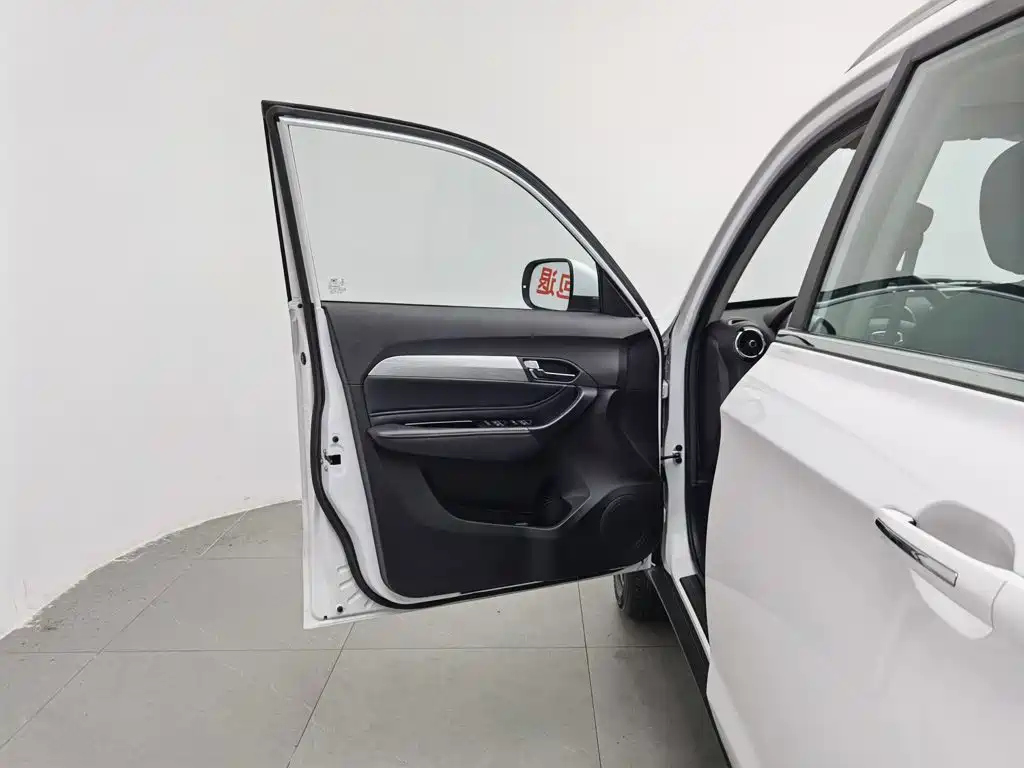 Kaiyi X3 2019 1.5L MT Smart