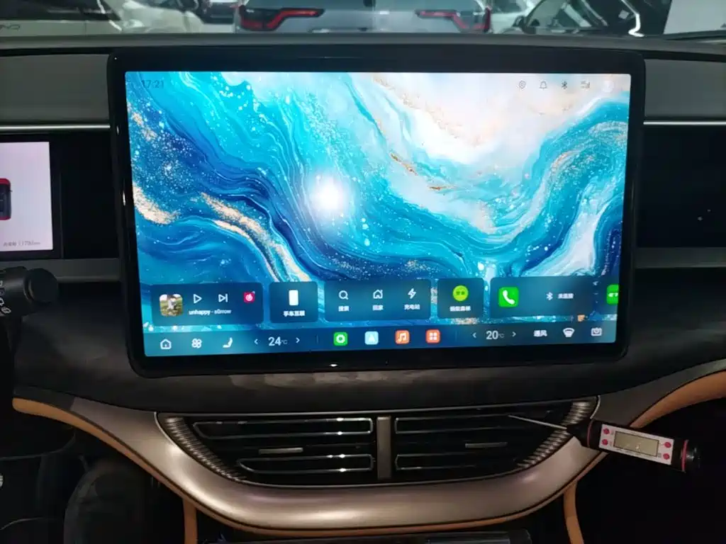 Denza Denza D9 — миниатюра 13