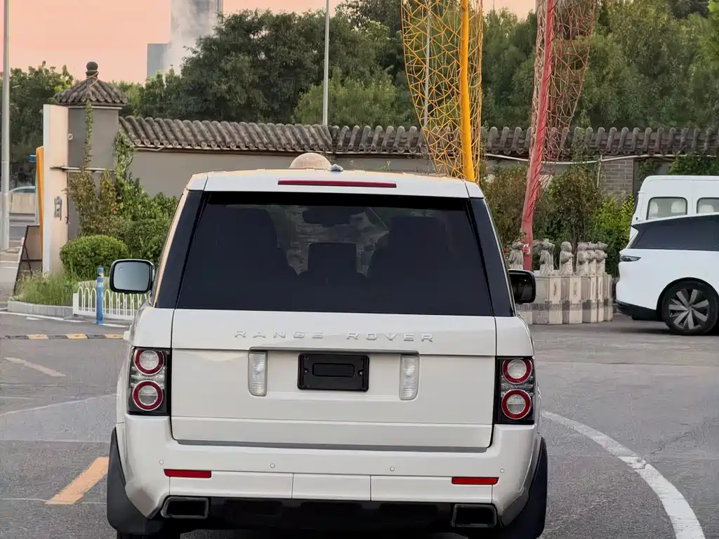 Land Rover Range Rover — миниатюра 2