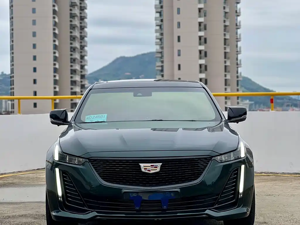 CADILLAC CT5