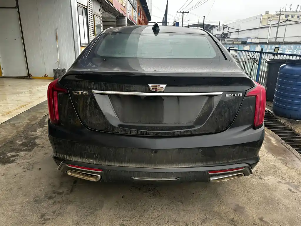 CADILLAC CT5