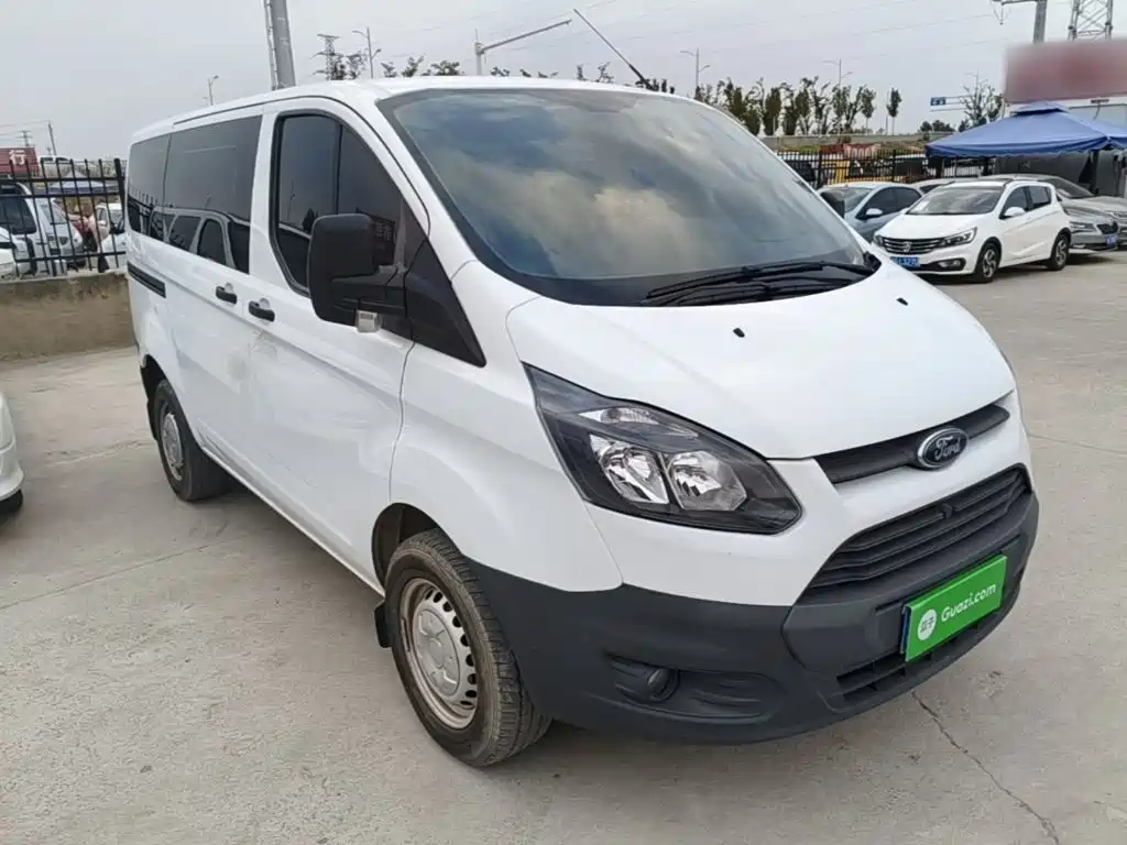 Ford Transit — миниатюра 4
