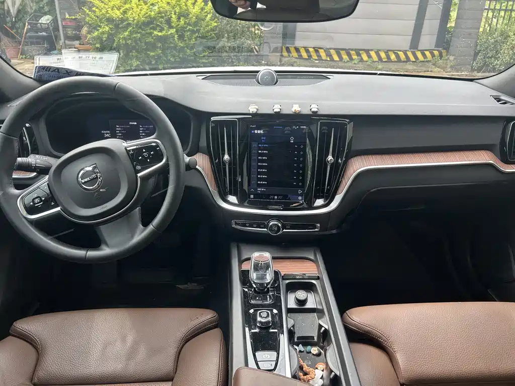 Volvo S60 — миниатюра 11