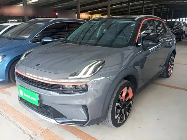 2022 Lynk & Co 06