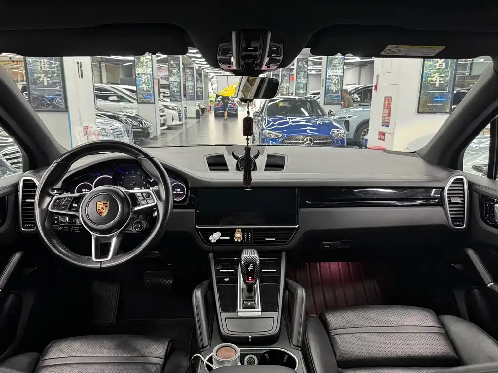Porsche Cayenne 2018 Cayenne 3.0T