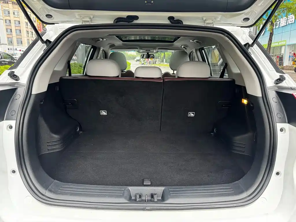 Geely Boyue — миниатюра 28
