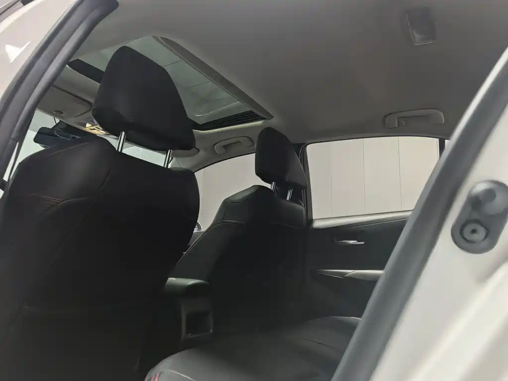 Toyota Corolla — миниатюра 10