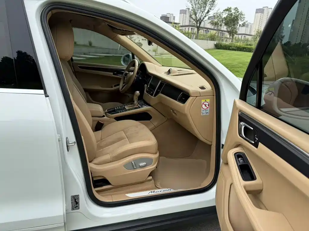 Porsche Macan — миниатюра 25