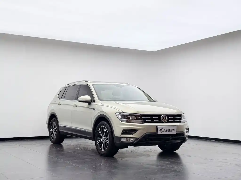 Volkswagen Tiguan L — миниатюра 4
