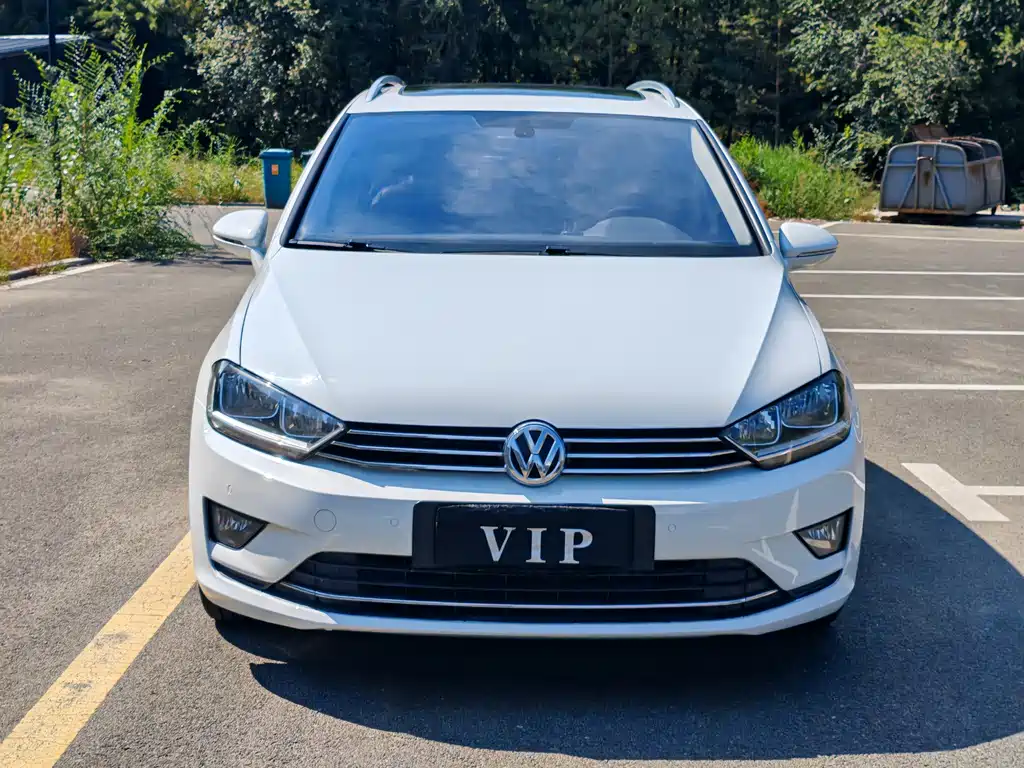 Volkswagen Golf Sportsvan — миниатюра 2