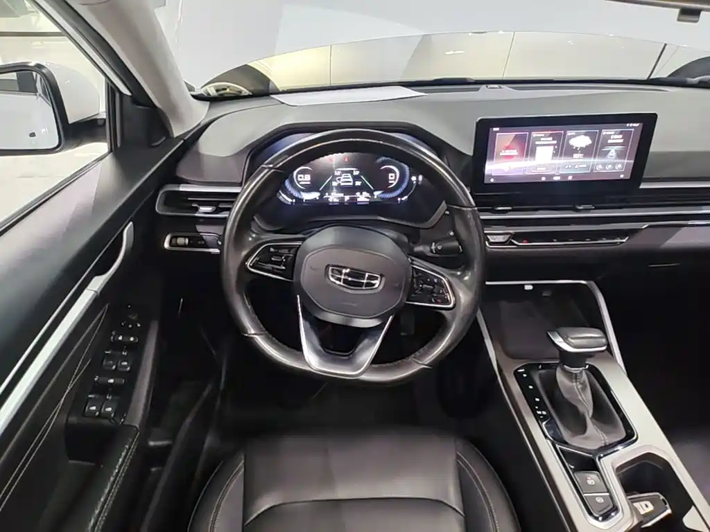 Geely Emgrand — миниатюра 11