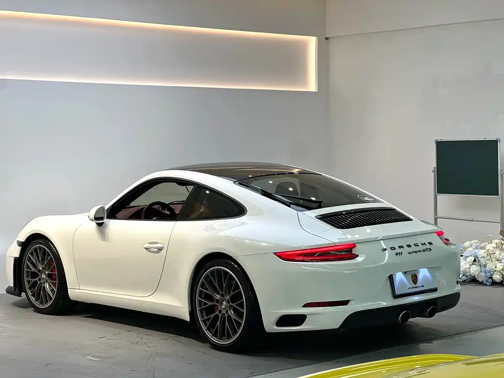 Porsche 911 2016 Carrera 3.0T
