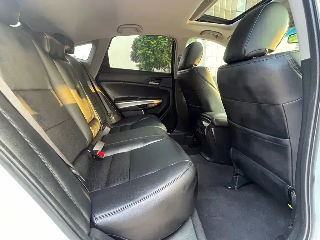 Honda Crosstour — миниатюра 15