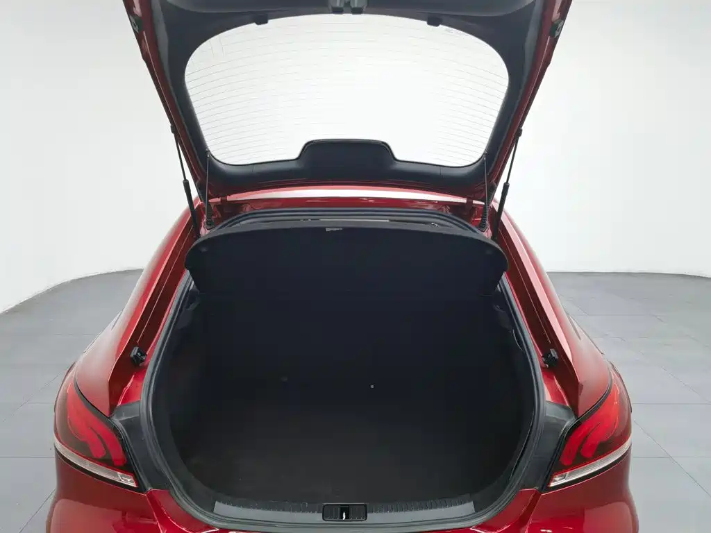 MG MG6 — миниатюра 16