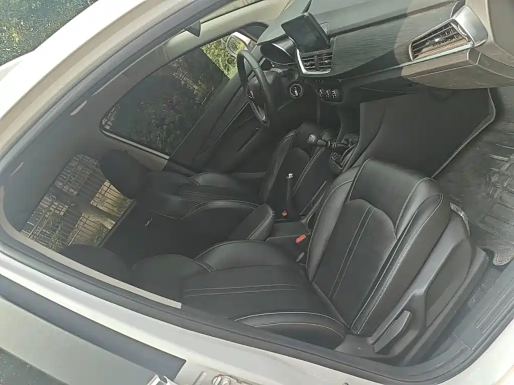 Baojun 360 — миниатюра 25
