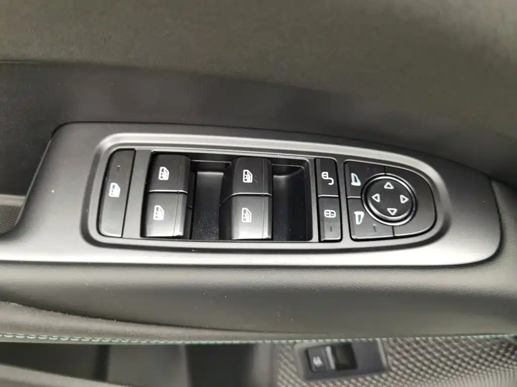 BYD Seal 06 — миниатюра 9